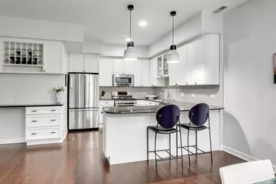 1350 W Belmont Avenue #B, Chicago, IL 60657 - Photo 10