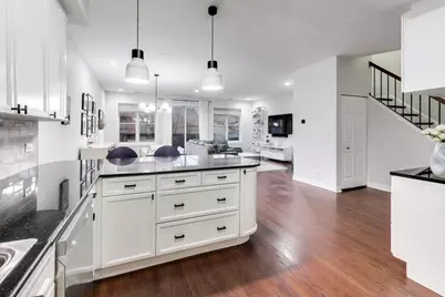 1350 W Belmont Avenue #B, Chicago, IL 60657 - Photo 12