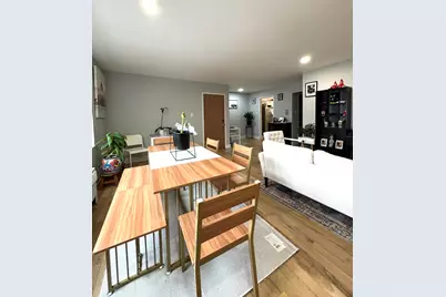6141 N Seeley Avenue #1D, Chicago, IL 60659 - Photo 2