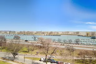 3150 N Lake Shore Dr, Chicago, IL 60657 - Photo 8