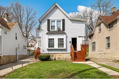 7 S Cagwin Avenue, Joliet, IL 60436 - Photo 1