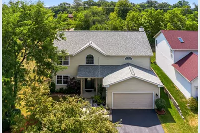 457 N Crooked Lake Lane, Lindenhurst, IL 60046 - Photo 22