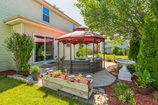 [Address not provided], Lindenhurst, IL 60046 - Photo 4