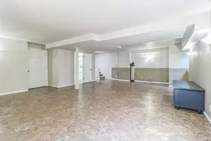 [Address not provided], Lindenhurst, IL 60046 - Photo 18