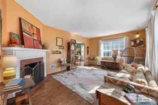 507 S Hi Lusi Ave, Mount Prospect, IL 60056 - Photo 6