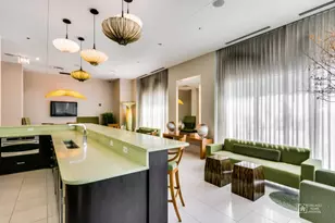 123 S Green St, Chicago, IL 60607 - Photo 24