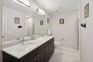 123 S Green St, Chicago, IL 60607 - Photo 18