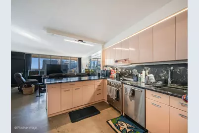 300 N State Street #3308, Chicago, IL 60654 - Photo 6