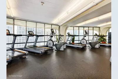 300 N State Street #3308, Chicago, IL 60654 - Photo 14