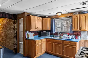 8822 86th Ave, Coal Valley, IL 61240 - Photo 4