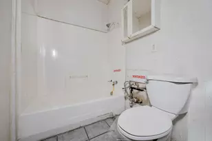 1130 N Hamlin Ave, Chicago, IL 60651 - Photo 16