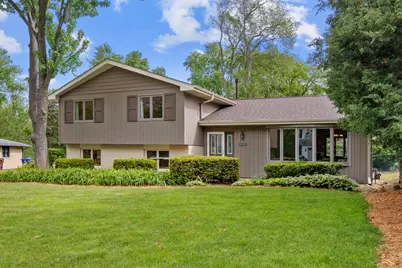 550 Hackberry Road, Frankfort, IL 60423 - Photo 2
