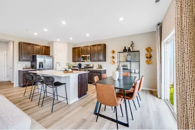 810 Lindsay Lane, West Dundee, IL 60118 - Photo 8