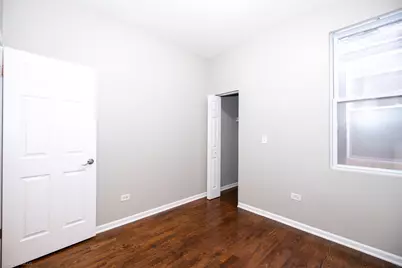 4326 S Calumet Avenue, Chicago, IL 60653 - Photo 12