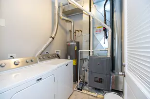 4326 S Calumet Ave, Chicago, IL 60653 - Photo 18