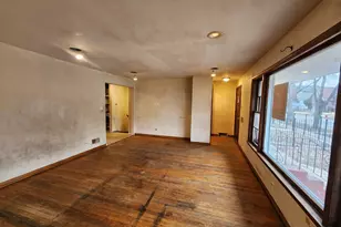 143 E 119th St, Chicago, IL 60628 - Photo 4