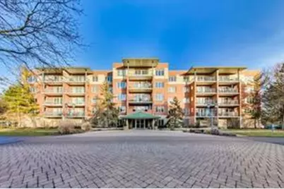 3850 W Bryn Mawr Avenue #301, Chicago, IL 60659 - Photo 1