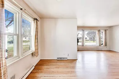 998 S Swain Avenue, Elmhurst, IL 60126 - Photo 8