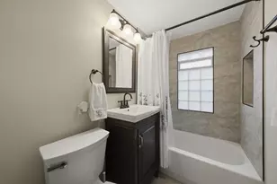 8210 Linder Ave, Burbank, IL 60459 - Photo 20