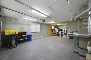 8210 Linder Ave, Burbank, IL 60459 - Photo 22