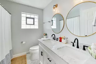 9401 Lavergne Ave, Skokie, IL 60077 - Photo 12