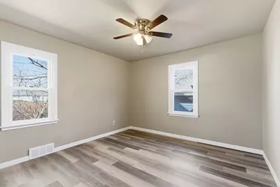 2330 177th Street, Lansing, IL 60438 - Photo 16