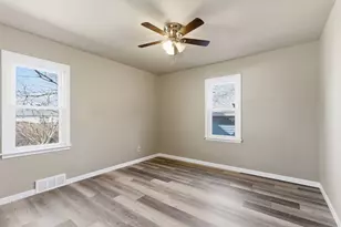 2330 177th St, Lansing, IL 60438 - Photo 16