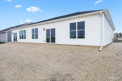 523 S Preston Street, Cortland, IL 60112 - Photo 12