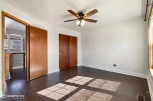 417 Van Gogh Cir, Bolingbrook, IL 60440 - Photo 18