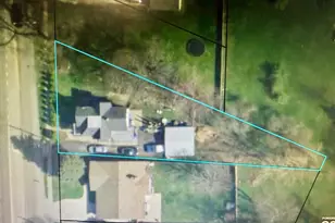 742 S 4th St, Dekalb, IL 60115 - Photo 34