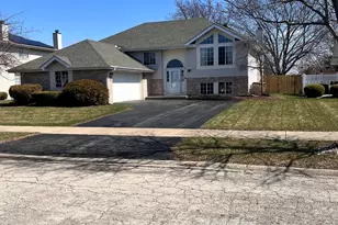 19609 Oakwood Ave, Lynwood, IL 60411 - Photo 6