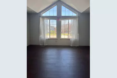 19609 Oakwood Avenue, Lynwood, IL 60411 - Photo 2