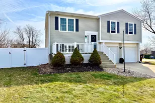 20051 S Spruce Dr, Frankfort, IL 60423 - Photo 2