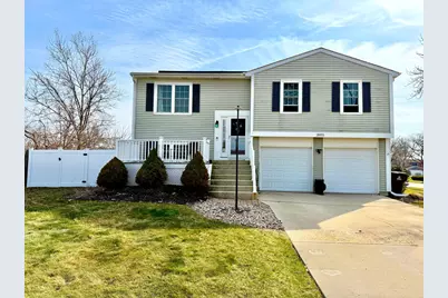 20051 S Spruce Drive, Frankfort, IL 60423 - Photo 1