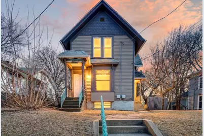 801 N Winnebago Street, Rockford, IL 61103 - Photo 1