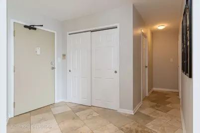 20 N Tower Road #10A, Oak Brook, IL 60523 - Photo 4