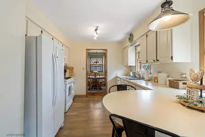 330 S Oak Street, Palatine, IL 60067 - Photo 8