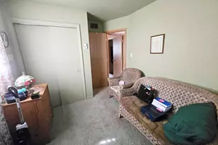 8811 W 92nd St, Hickory Hills, IL 60457 - Photo 16