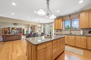 9480 Nicklaus Ln, Crystal Lake, IL 60014 - Photo 14