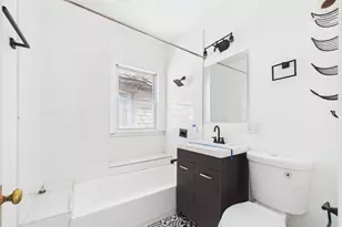 226 N Austin Blvd, Oak Park, IL 60302 - Photo 18