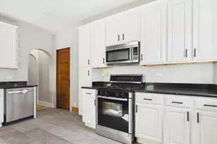 226 N Austin Blvd, Oak Park, IL 60302 - Photo 10