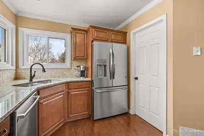 3218 Blackhawk Trail, Saint Charles, IL 60174 - Photo 14