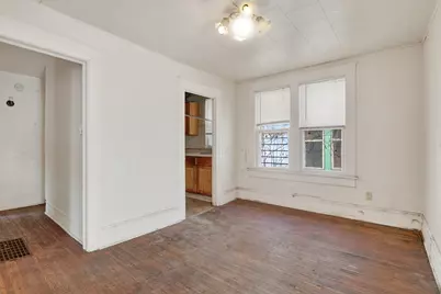 1012 N Court Street, Rockford, IL 61103 - Photo 4