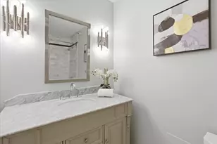 10 E Ontario St, Chicago, IL 60611 - Photo 26