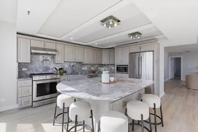 10 E Ontario Street #4801-02, Chicago, IL 60611 - Photo 6