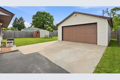 115 Madonna Avenue, Joliet, IL 60436 - Photo 6