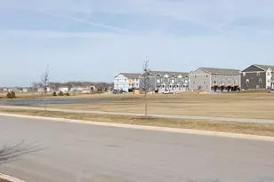 818 Briar Gln Ct, Hampshire, IL 60140 - Photo 16