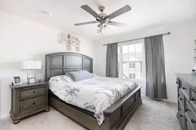 818 Briar Glen Court, Hampshire, IL 60140 - Photo 8