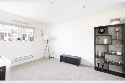 818 Briar Glen Court, Hampshire, IL 60140 - Photo 12