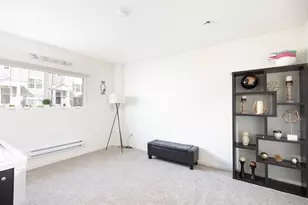 818 Briar Gln Ct, Hampshire, IL 60140 - Photo 12